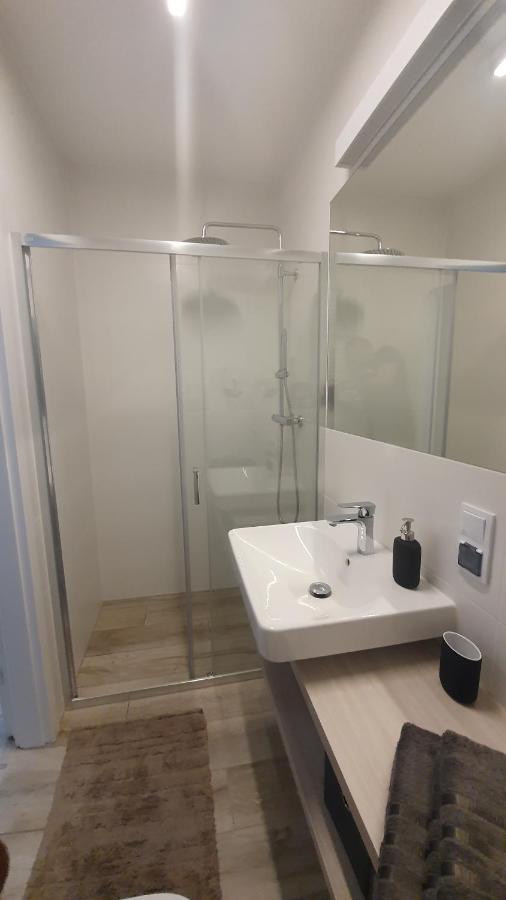 Platinium Rewal Appartement Buitenkant foto